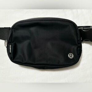 Lululemon Large Belt Bag